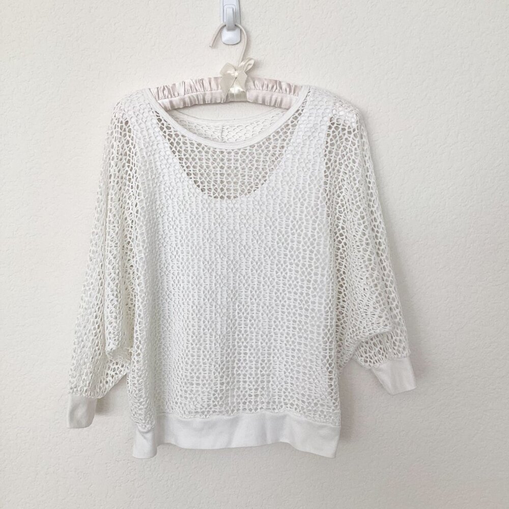 No Tag Open Weave White 3/4 Sleeve Top With Built-In Tank Size M - Picture 3 of 6